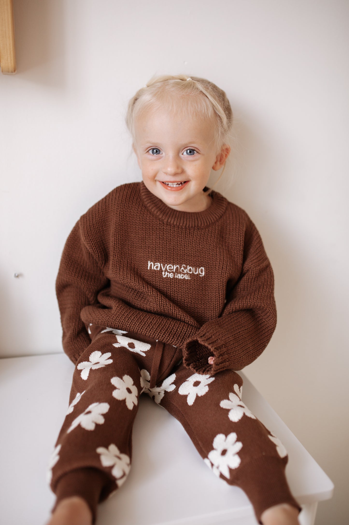 Cocoa Scalloped Knit Jumper | Winter Presale