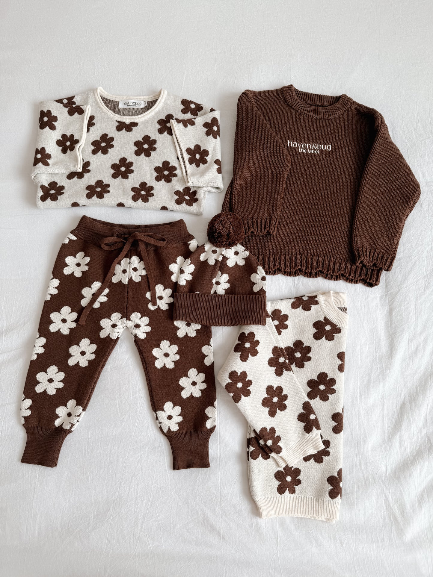 Cocoa Scalloped Knit Jumper | Winter Presale
